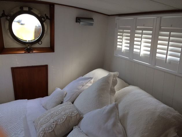 houseboat2